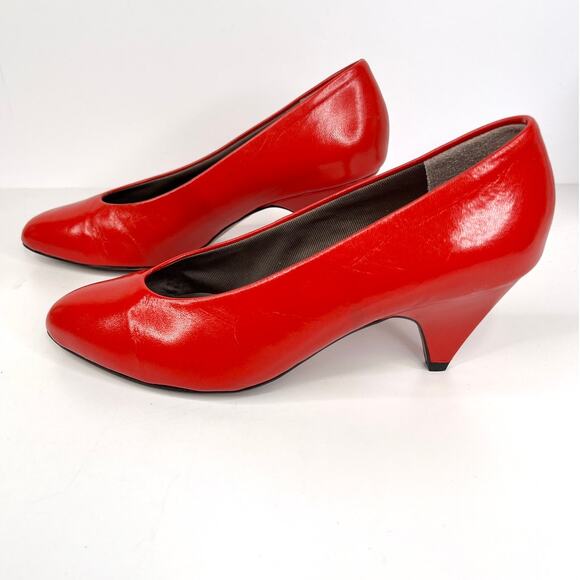 Easy Spirit Dress Shoes Size 5 Red Leather 2" Heel Slip-On Pumps Almond - Picture 2 of 12